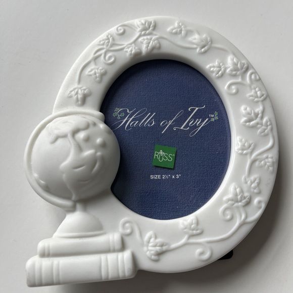 RUSS Halls of Ivy World Photo Frame. Holds 2 1/"2 x3  Picture Porcelain Globe - Picture 5 of 8